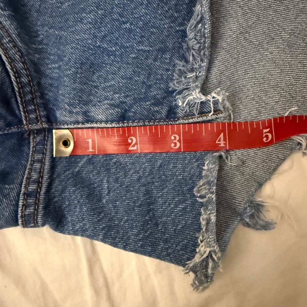 Levi's Women's 501 Size 16 (34) - Picture 6 of 7